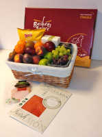 Chilled Flavoursome Gift Basket