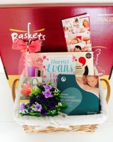 Pregnancy Pamper basket 