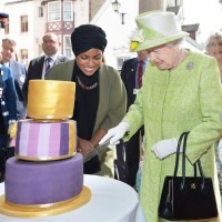 Queen's Birthday Cake
