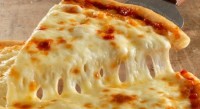 cheezy pizza