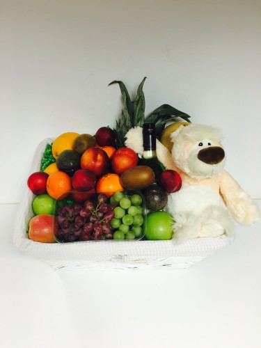 classic fruit woth teddy & wine