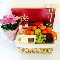 Floral & Fruit Sympathy Basket 