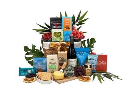 Silky Spicy Pinot Gift Hamper