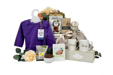Mummy Daddy and Baby Girl Gift Basket