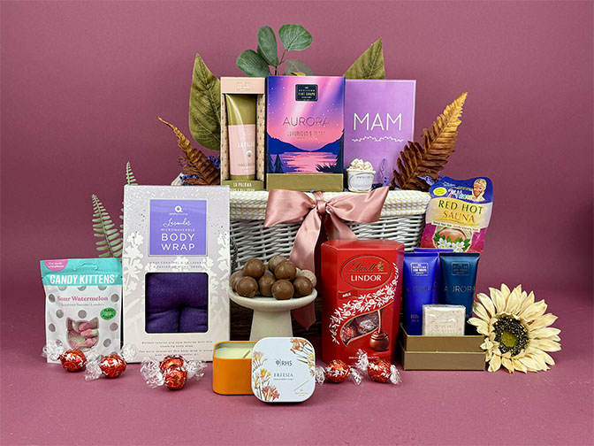 Leading Ladies Mothers Day Gift Basket