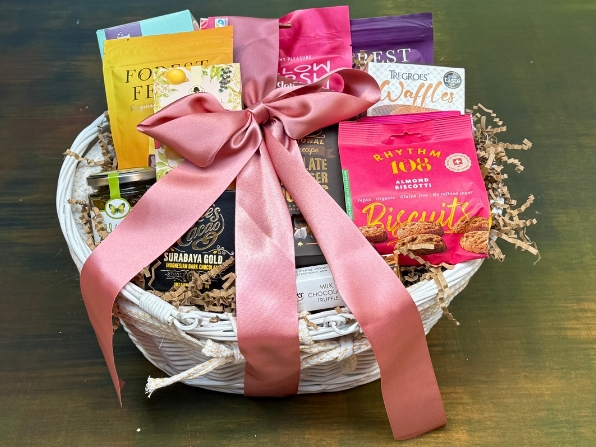 Pleasant Pregnancy Gift Basket