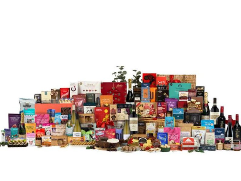 The Queen's Hamper Christmas Hamper 