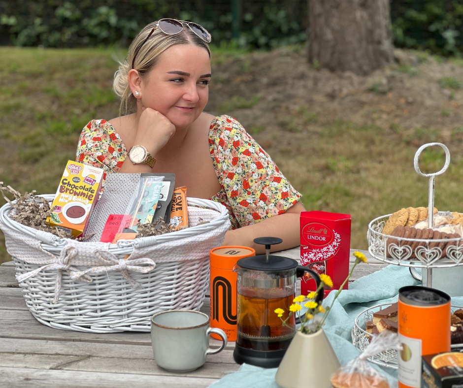Tea Vs Coffee: Crafting Tasteful Gift Baskets for Every Preference